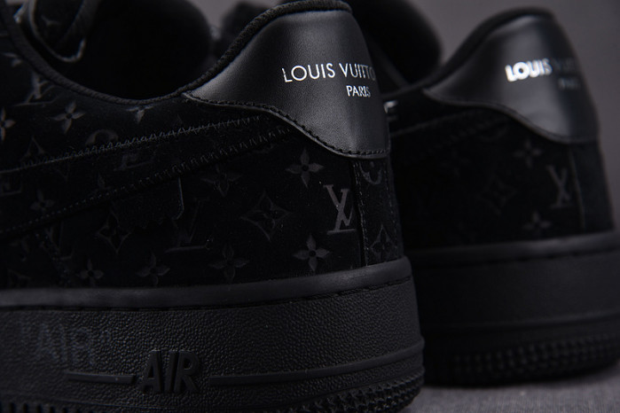 NIKE LOW AIR FORCE 1 X  full black