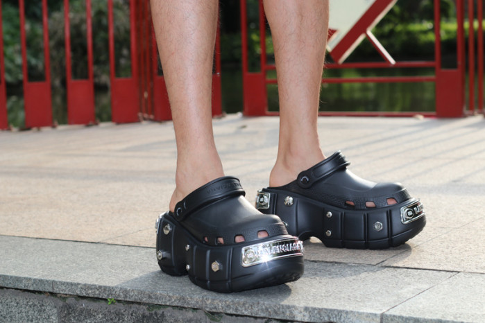Balenciag* Sandal 26