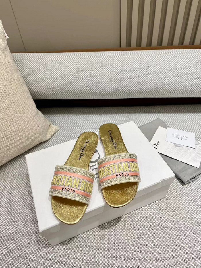 Dio*r sandal15