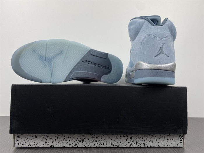 Wmns Air Jordan 5 Retro 