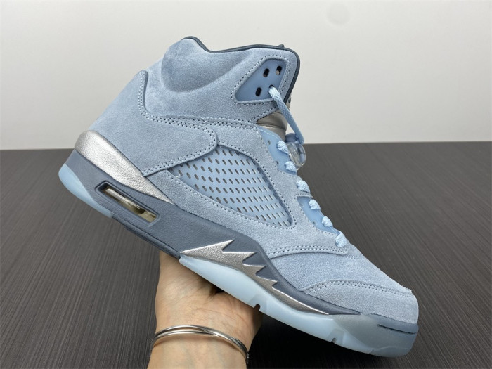Wmns Air Jordan 5 Retro 