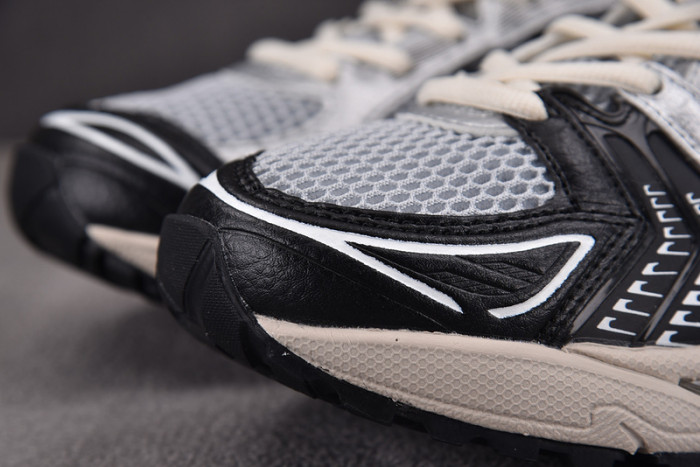 ASICS Gel-Kayano 14 Black Glacier Grey Silver 1201A935-001