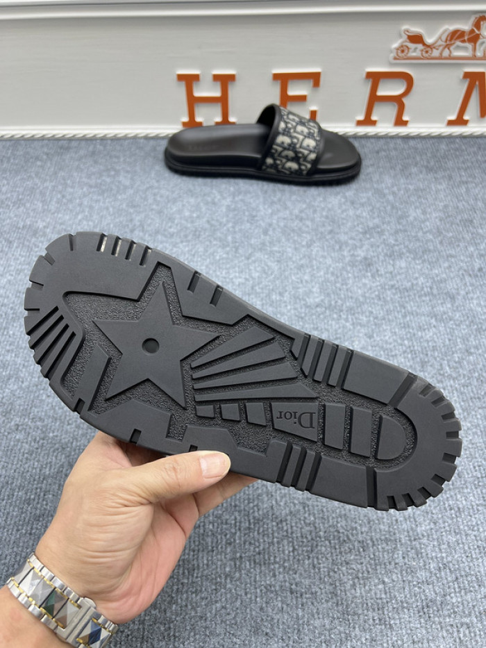 Dio*r sandal18