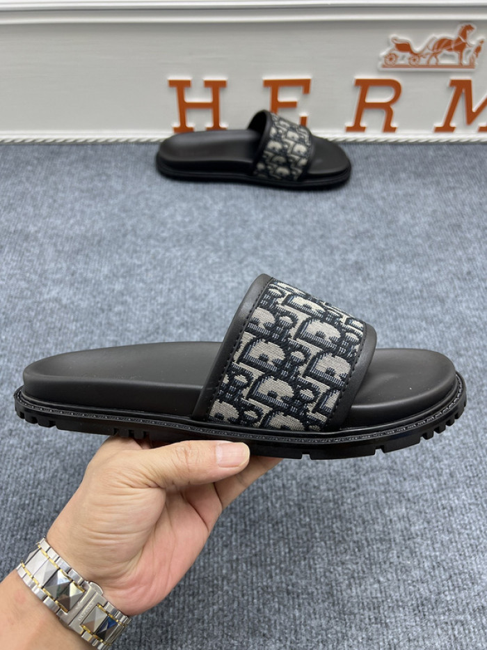 Dio*r sandal18