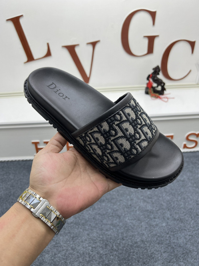 Dio*r sandal18