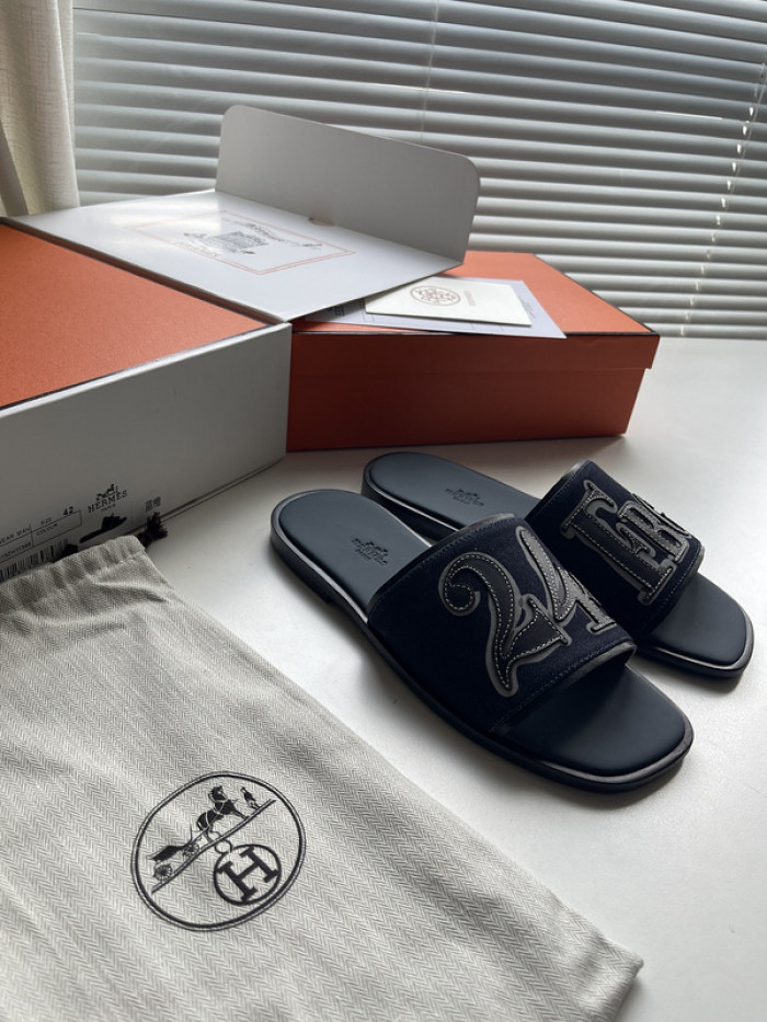 Herme* Sandal73