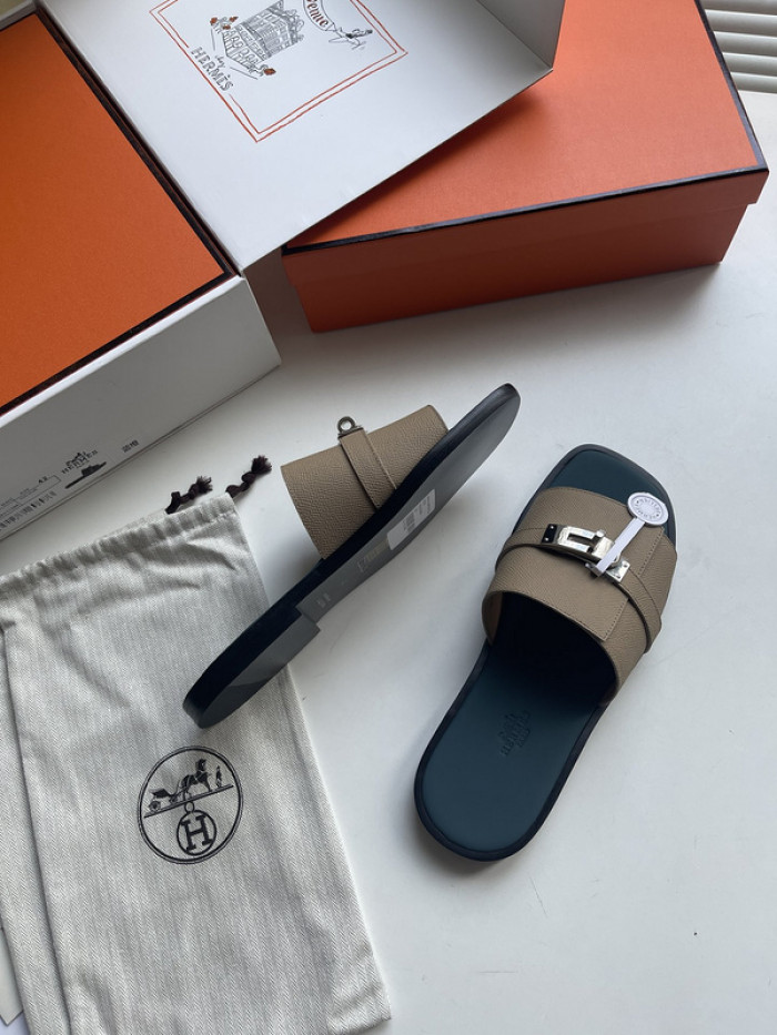 Herme* Sandal99