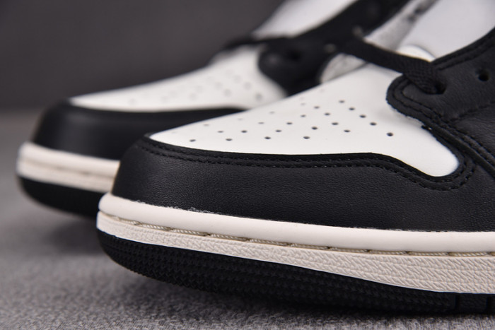 The Air Jordan 1 Low OG “Mocha” CZ0790-102