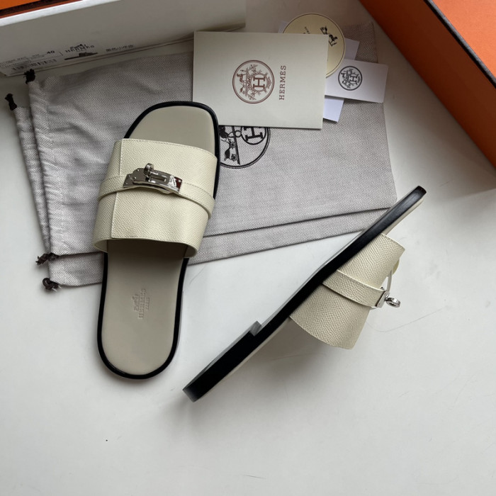 Herme* Sandal94