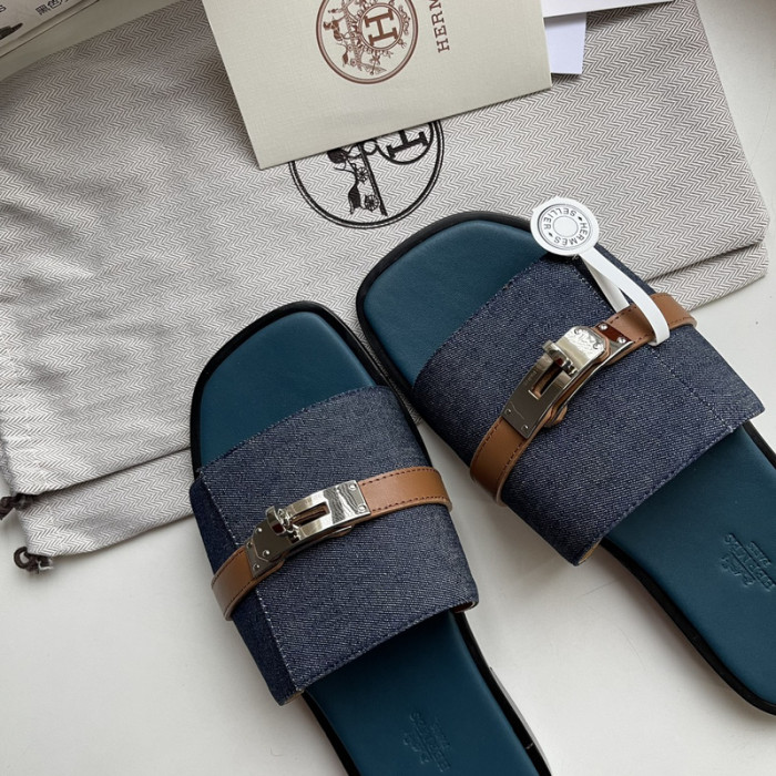 Herme* Sandal91
