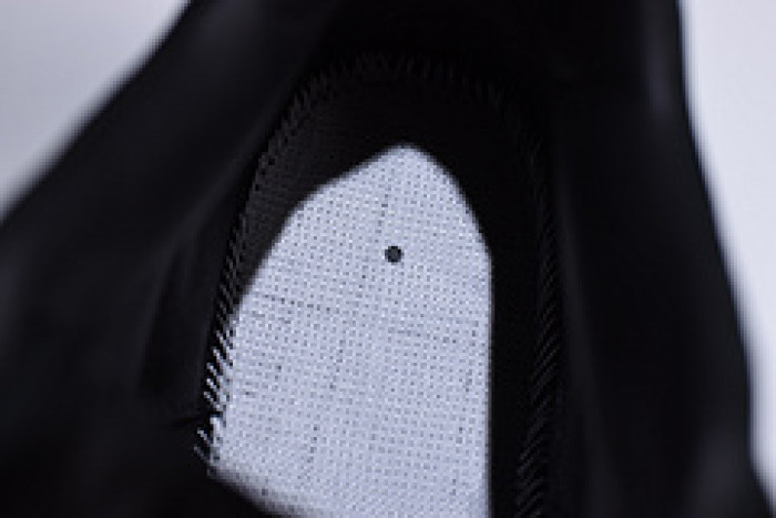 Nike Air Jordan 4 retro kaws black 930155-001