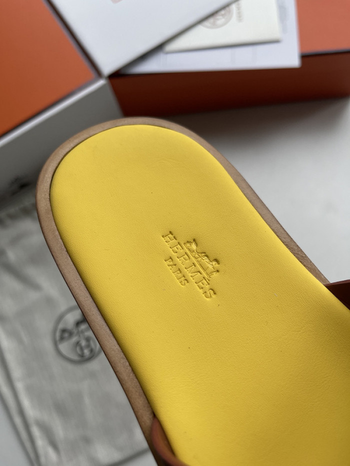 Herme* Sandal86
