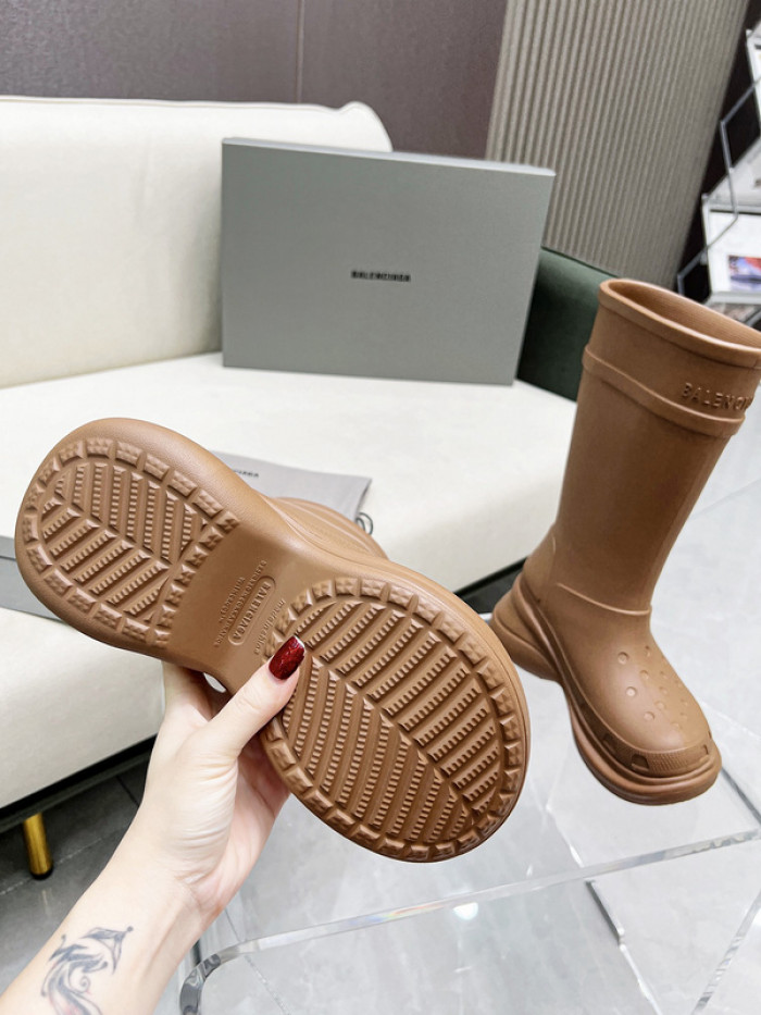 BALENCIAG* CROCS BOOT 5000096