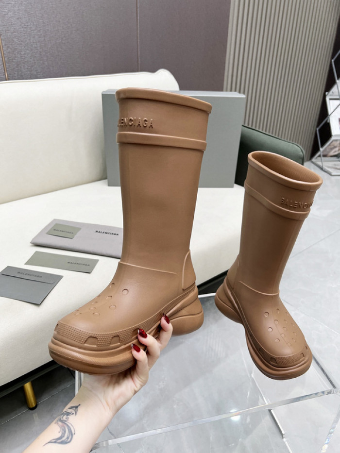 BALENCIAG* CROCS BOOT 5000096