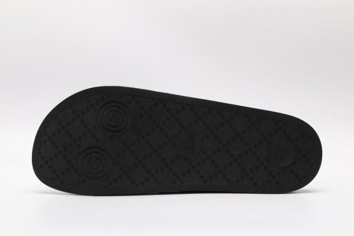 Gucc* Sandal59