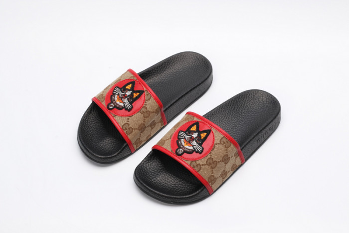 Gucc* Sandal64