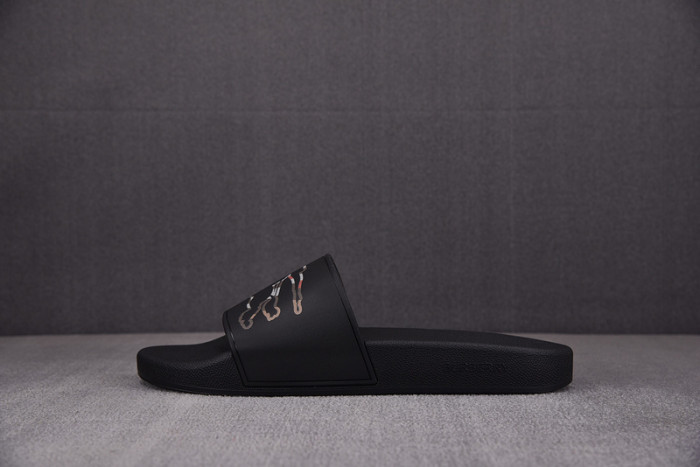 BURBER*Y Sandal12