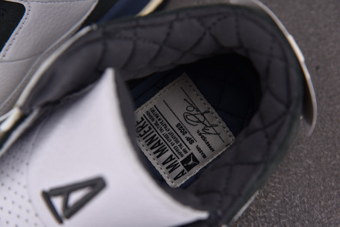 Air Jordan 3 Retro OG SP Diffused Blue HV8571-100