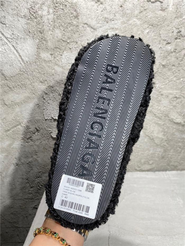 Balenciag* Sandal14