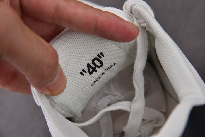 OFW  Sneakers  OW10008