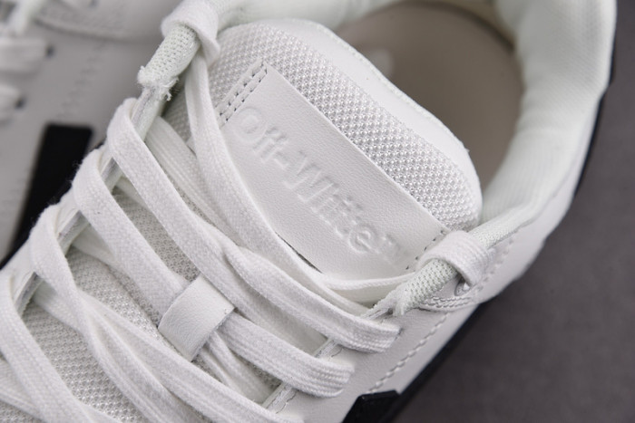 OFW  Sneakers  OW10008