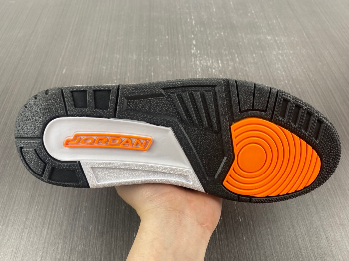 Air Jordan 3 Retro "Orange"  CT8532-801