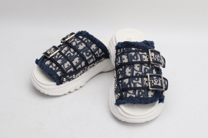 Dio*r sandal12