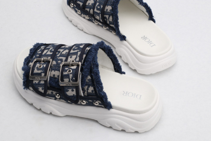 Dio*r sandal12