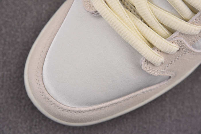 Nike SB Dunk Low City Of Love Light Bone FZ5654-100