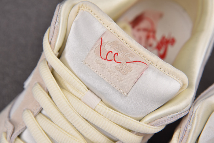 Nike SB Dunk Low City Of Love Light Bone FZ5654-100