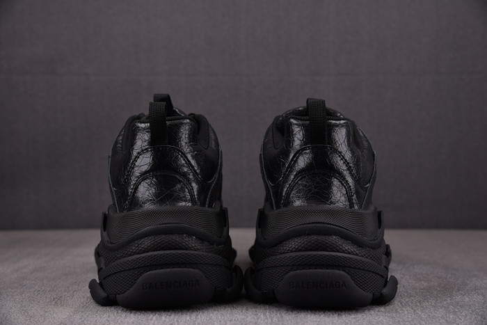 TRIPLES TRAINER SNEAKERS 2000071