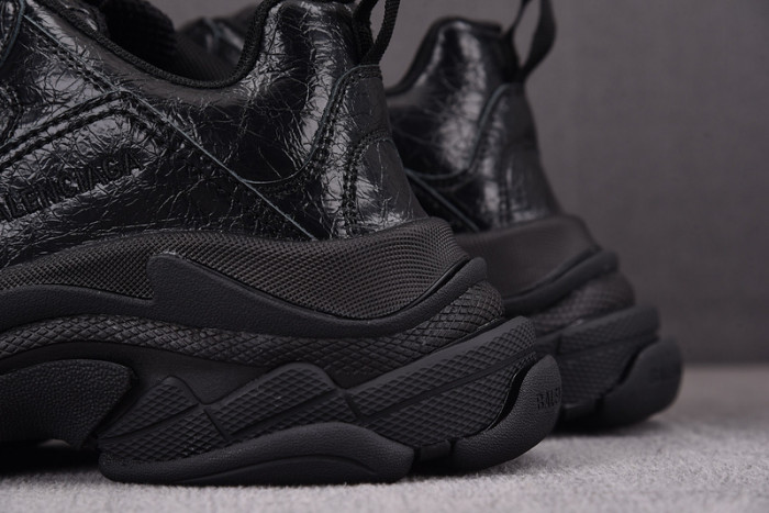 TRIPLES TRAINER SNEAKERS 2000071