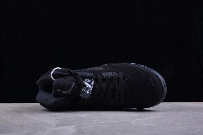 Air Jordan 5 “Black Cat” FZ2239-001