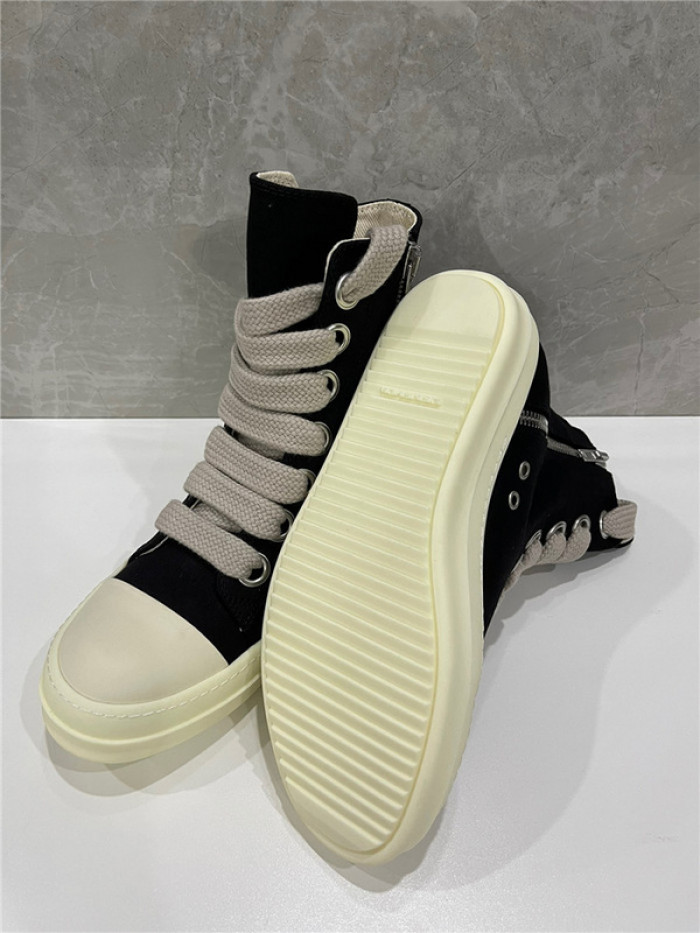 Rick Owe* R000119