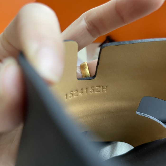Herme* Sandal55