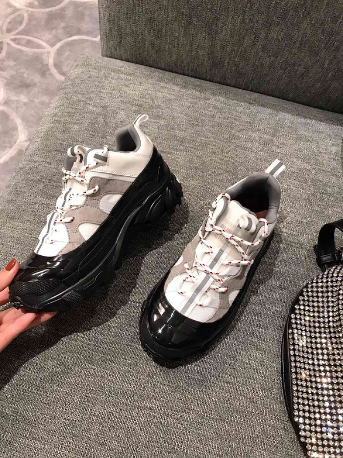 Burber*y sneakers B000003