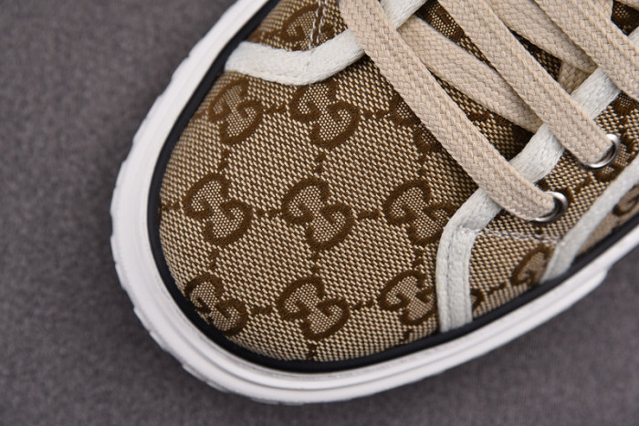 Gucc* Trainer Sneaker93