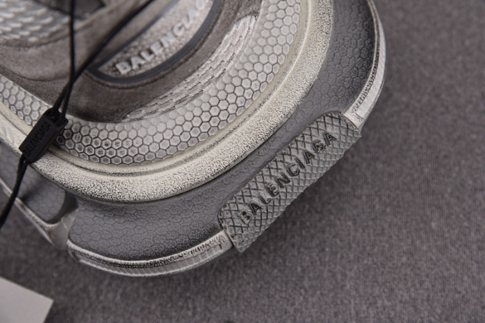 SNEAKER 3XL