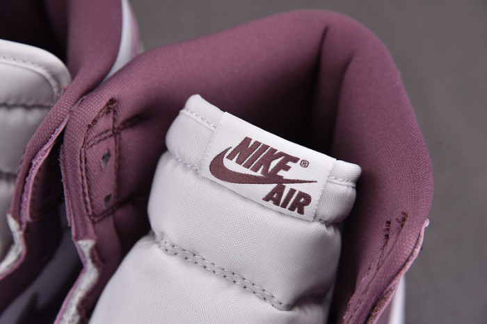 Air Jordan 1 High OG “Sky J Mauve” DZ5485-105