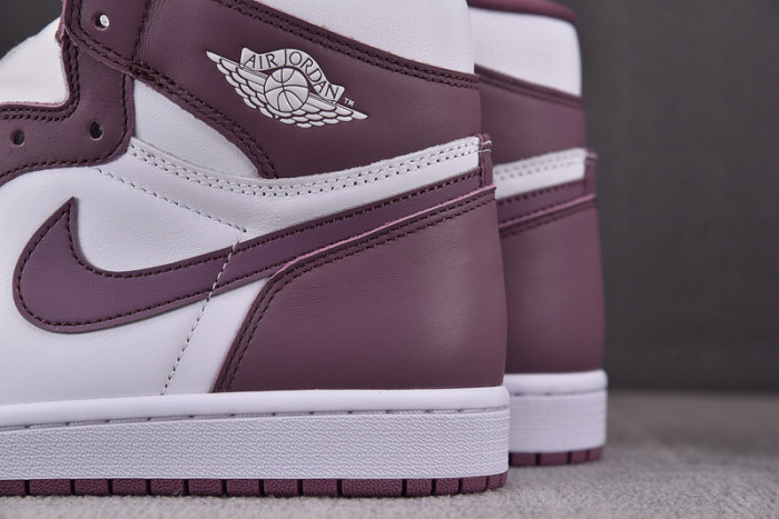 Air Jordan 1 High OG “Sky J Mauve” DZ5485-105