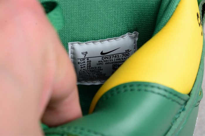 Supreme x Nike SB Dunk High By Any Means DN3741-700