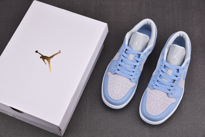 air Jordan 1 Low  Grey Aluminum DC0774-050