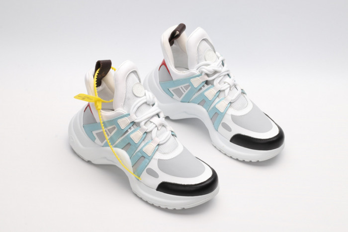 LV snekaers L000004