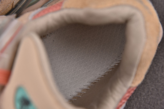 NEW BALANCE 9060 NB000013