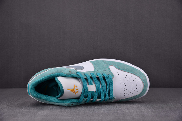 Air Jordan 1 Low SE New Emerald  DN3705-301