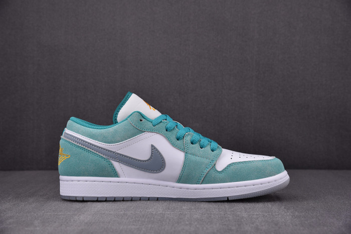 Air Jordan 1 Low SE New Emerald  DN3705-301