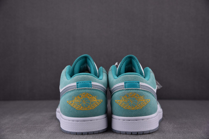 Air Jordan 1 Low SE New Emerald  DN3705-301