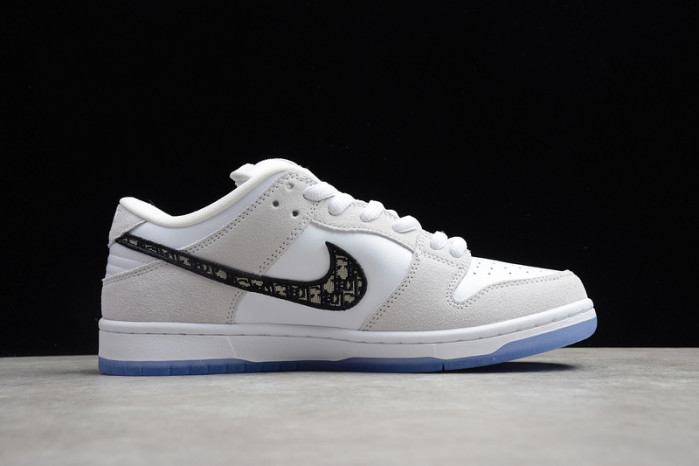 NIKE DUNK LOW  BQ6817-002