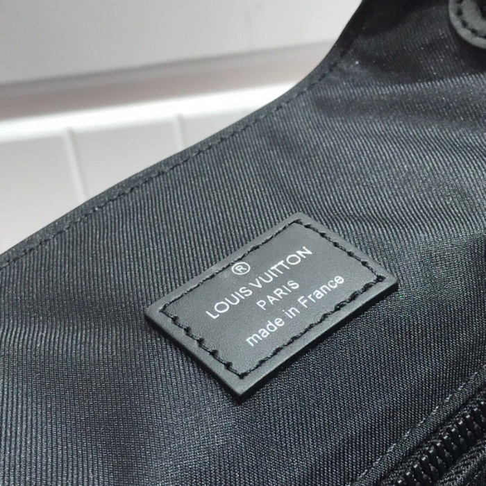 L&V BAG46