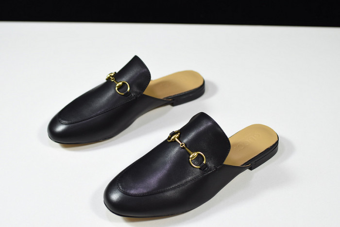 Gucc* Sandal86